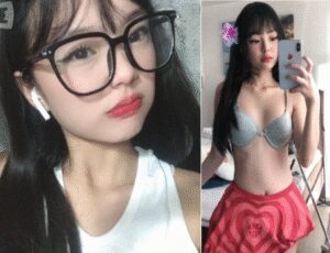 Sướng rên vì anh cu to